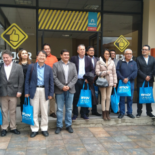 Carlos Juiz visits the Mobility Company of Cuenca (Ecuador)